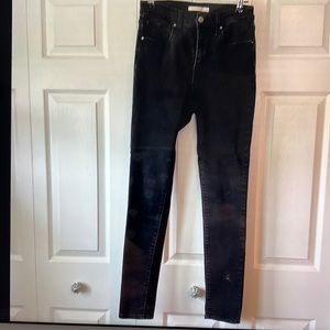 Levi’s Black Skinny Jeans